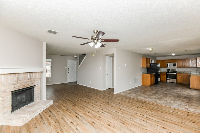 2,570/Mo, 4329 Meadowknoll Dr Fort Worth, TX 76123 Misc View 3