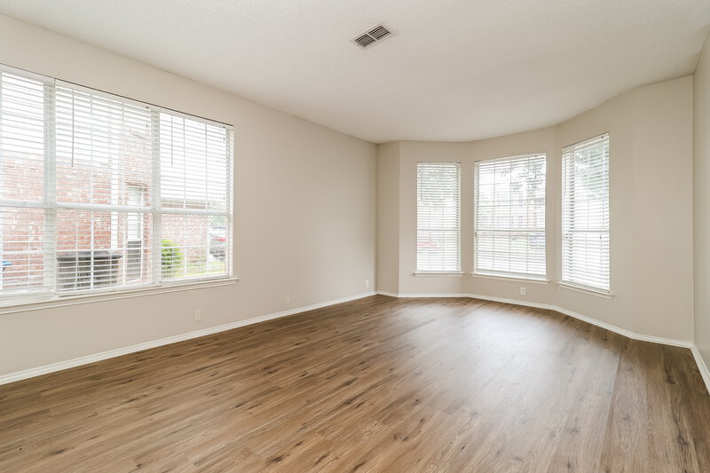 2,735/Mo, 3336 Raleigh Dr Fort Worth, TX 76123 Misc View