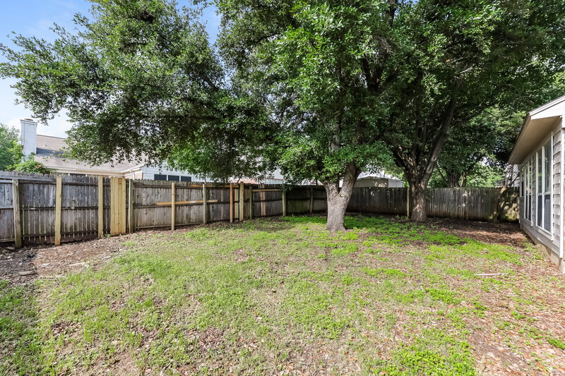 1,950/Mo, 2517 Country Creek Ln Fort Worth, TX 76123 Exterior View