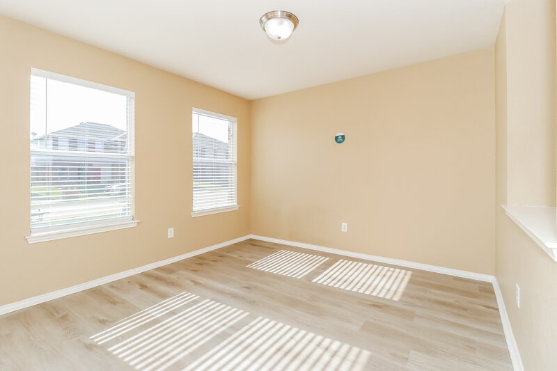 2,619/Mo, 9224 St Martin Rd Fort Worth, TX 76123 Living Room View 4
