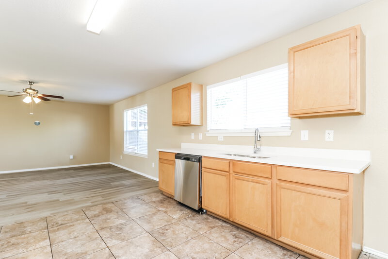 2,619/Mo, 9224 St Martin Rd Fort Worth, TX 76123 Kitchen View 2