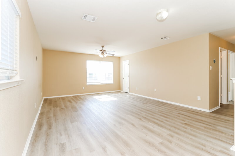 2,619/Mo, 9224 St Martin Rd Fort Worth, TX 76123 Family Room View