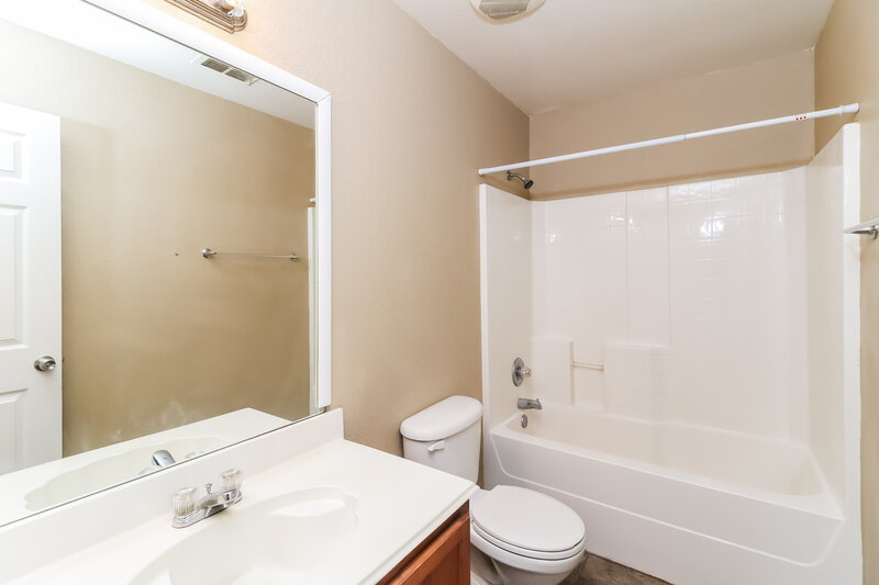 2,025/Mo, 7549 Diamond Springs Trail Fort Worth, TX 76123 Bathroom View