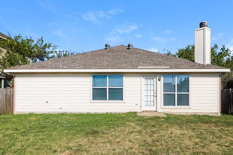 2,025/Mo, 7549 Diamond Springs Trail Fort Worth, TX 76123 Rear View