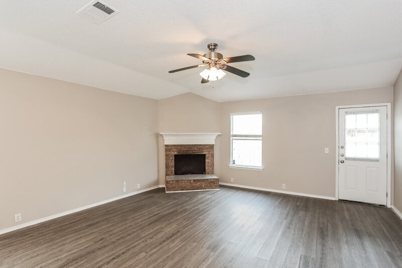 2,205/Mo, 2528 Tar Heel Dr Fort Worth, TX 76123 Misc View 3