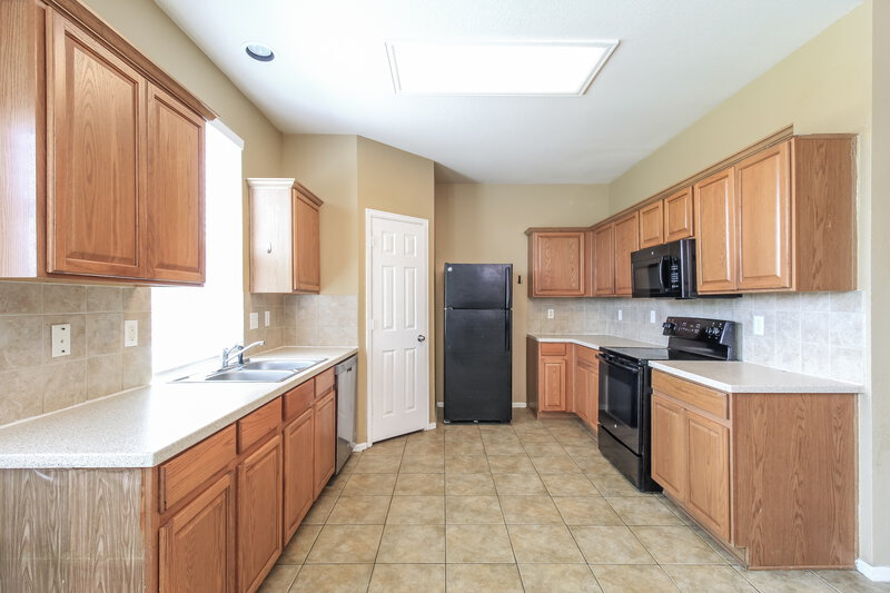 2,615/Mo, 3029 Gettysburg Ln Fort Worth, TX 76123 Kitchen View
