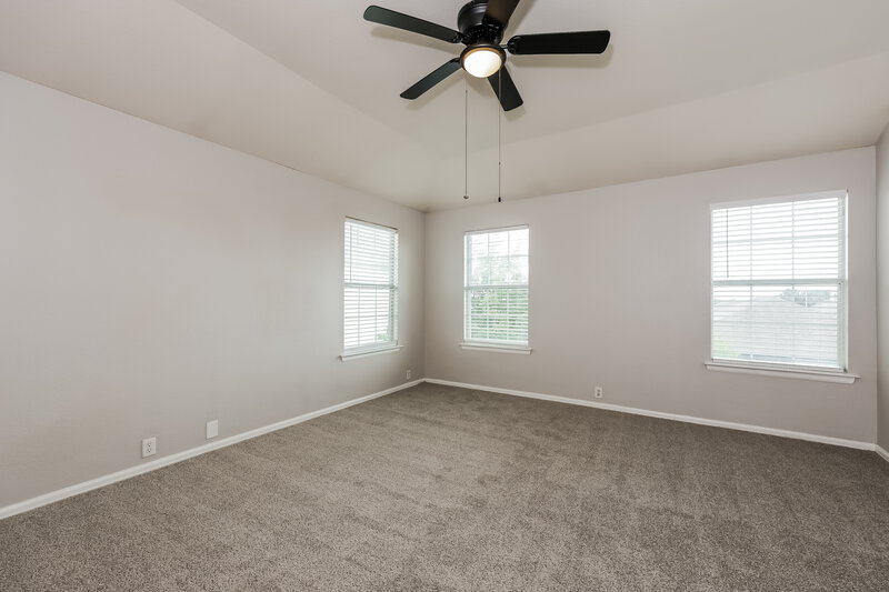 2,225/Mo, 3029 Gettysburg Ln Fort Worth, TX 76123 Main Bedroom View