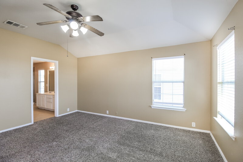 2,615/Mo, 3029 Gettysburg Ln Fort Worth, TX 76123 Main Bedroom View 2