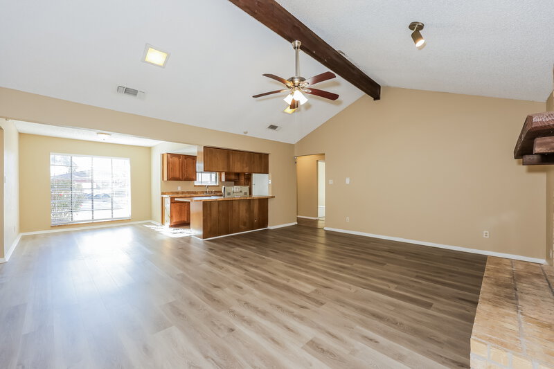 1,775/Mo, 1825 Prince Dr Benbrook, TX 76126 Living Room View 2