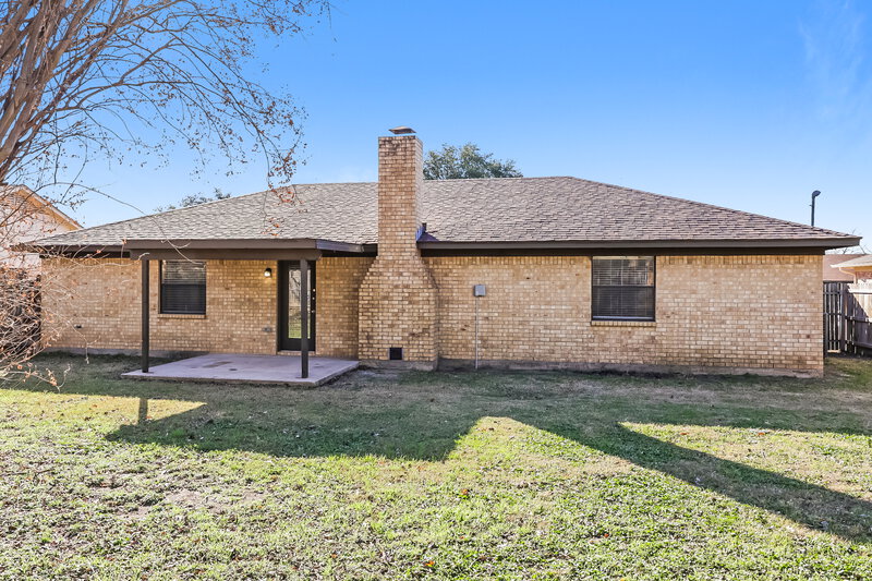1,775/Mo, 1825 Prince Dr Benbrook, TX 76126 Rear View