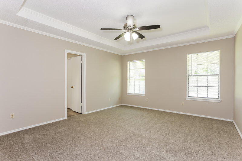 1,955/Mo, 4824 Applewood Rd Fort Worth, TX 76133 Main Bedroom View 2