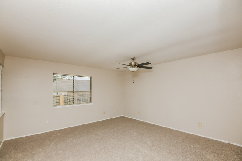 1,965/Mo, 3913 Horizon Pl Fort Worth, TX 76133 Main Bedroom View