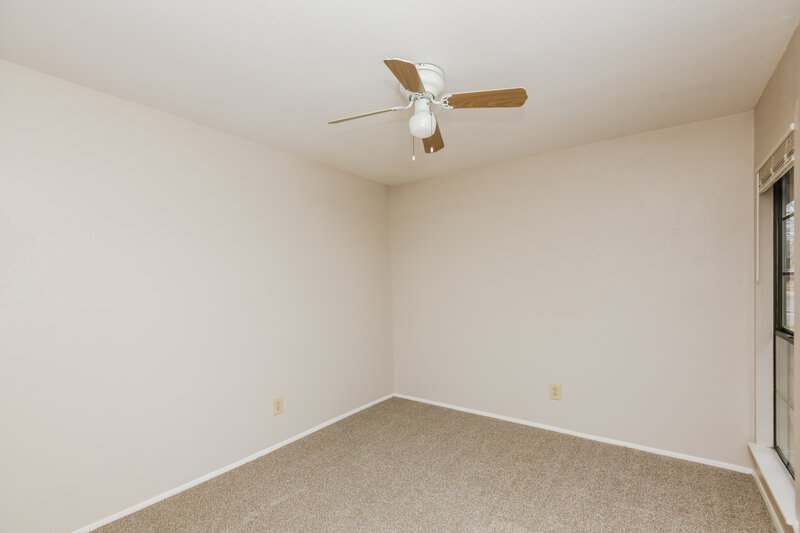 1,965/Mo, 3913 Horizon Pl Fort Worth, TX 76133 Bedroom View