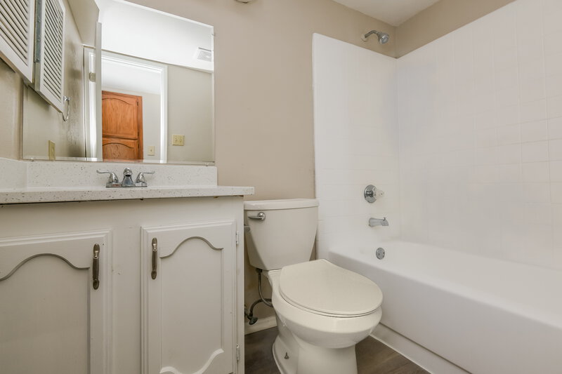 1,965/Mo, 3913 Horizon Pl Fort Worth, TX 76133 Bathroom View