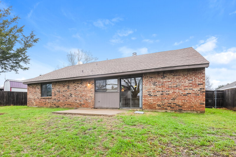1,965/Mo, 3913 Horizon Pl Fort Worth, TX 76133 Rear View