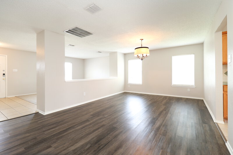 2,635/Mo, 4668 Cool Ridge Ct Fort Worth, TX 76133 Dining Room View