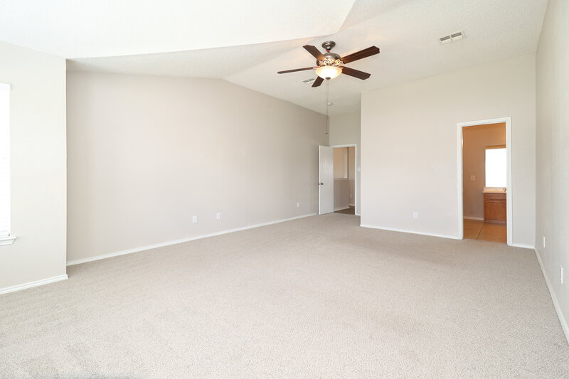 2,635/Mo, 4668 Cool Ridge Ct Fort Worth, TX 76133 Main Bedroom View 2