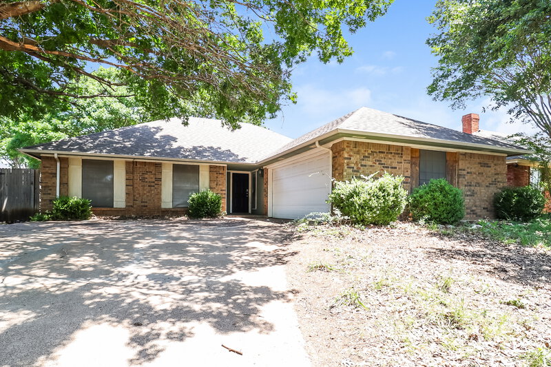 2,115/Mo, 4900 Barberry Dr Fort Worth, TX 76133 External View