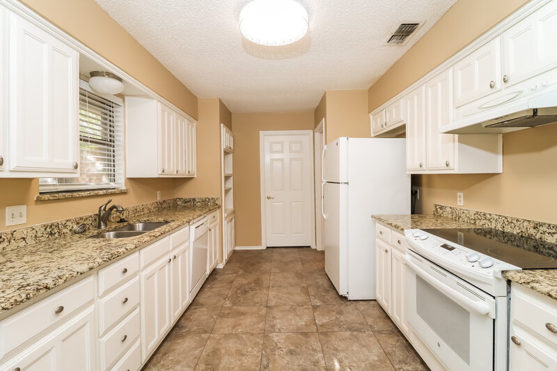 2,055/Mo, 4900 Barberry Dr Fort Worth, TX 76133 Misc View 7