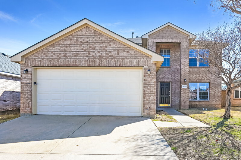 2,200/Mo, 4649 Sea Ridge Dr Fort Worth, TX 76133 External View