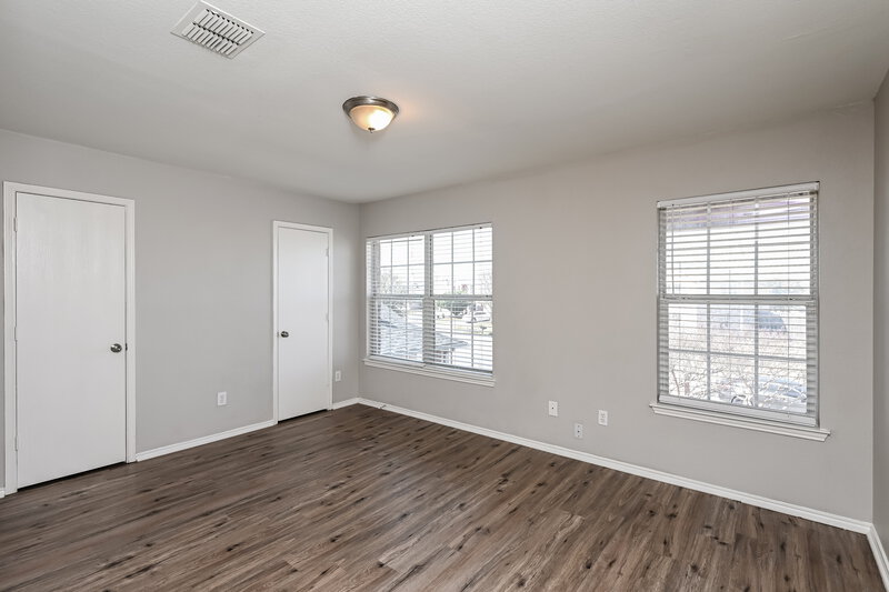 2,200/Mo, 4649 Sea Ridge Dr Fort Worth, TX 76133 Bedroom View