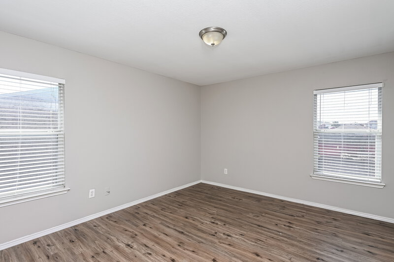 2,200/Mo, 4649 Sea Ridge Dr Fort Worth, TX 76133 Bedroom View 2