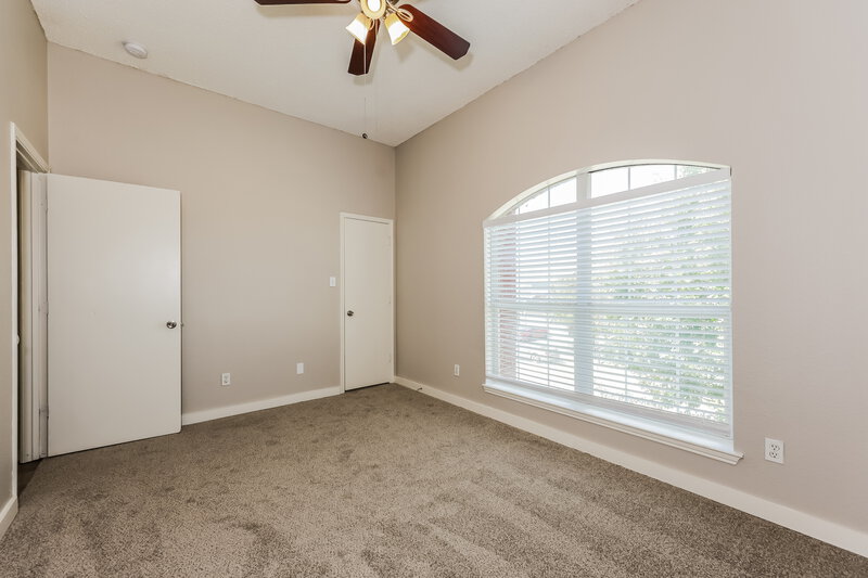 3,340/Mo, 4909 Palm Ridge Dr Fort Worth, TX 76133 Bedroom View