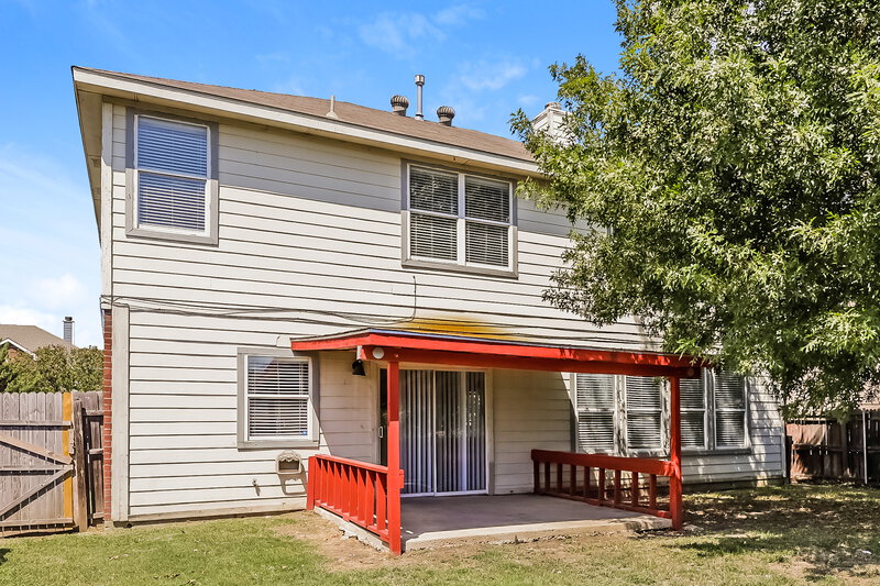 3,340/Mo, 4909 Palm Ridge Dr Fort Worth, TX 76133 Rear View 2