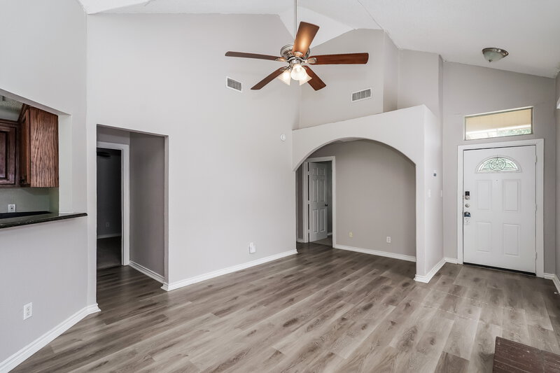 1,815/Mo, 6721 Rhea Ridge Dr Fort Worth, TX 76135 Living Room View 4