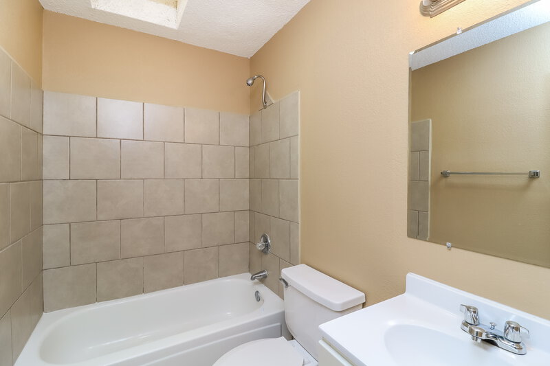 1,815/Mo, 6721 Rhea Ridge Dr Fort Worth, TX 76135 Misc View 16