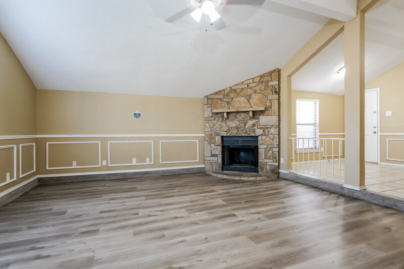 1,860/Mo, 4648 Prewett Rd Fort Worth, TX 76137 Living Room View
