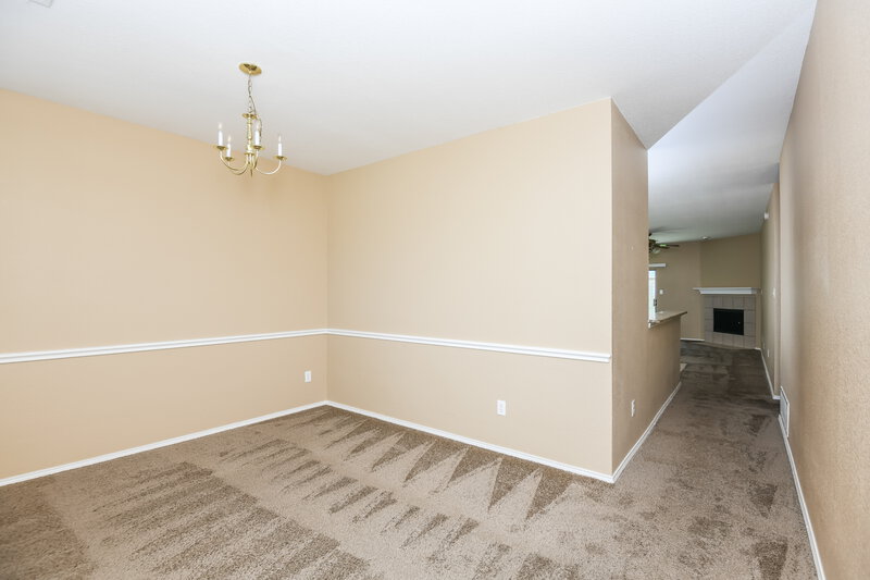 2,335/Mo, 5616 Desert Willow Ct Fort Worth, TX 76137 Foyer View 3