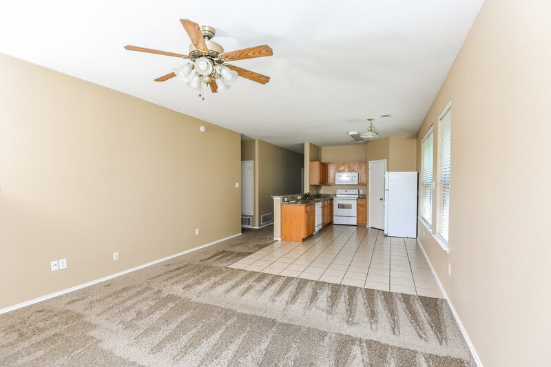 2,335/Mo, 5616 Desert Willow Ct Fort Worth, TX 76137 Living Room View 3
