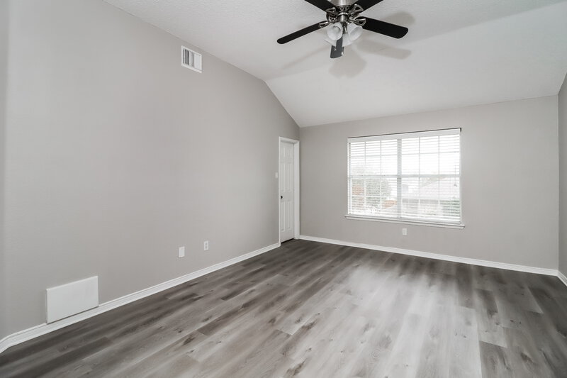 2,355/Mo, 4753 Bracken Dr Fort Worth, TX 76137 Main Bedroom View