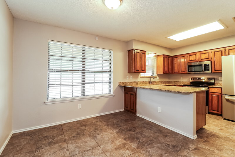 1,995/Mo, 6929 Egan Way Fort Worth, TX 76137 Dining Room View