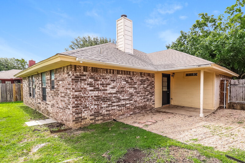1,995/Mo, 6929 Egan Way Fort Worth, TX 76137 Rear View 2
