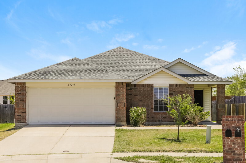 1,840/Mo, 1520 Castle Ridge Rd Fort Worth, TX 76140 External View