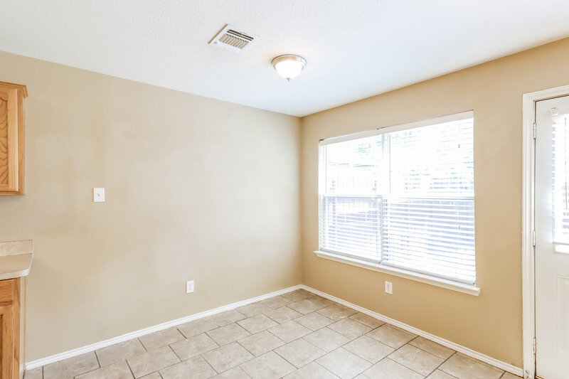 2,370/Mo, 1456 Pine Ln Fort Worth, TX 76140 Misc View 4