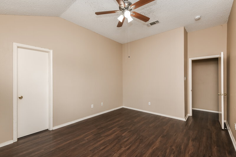 1,875/Mo, 3503 Nantucket Dr Forest Hill, TX 76140 Main Bedroom View 2