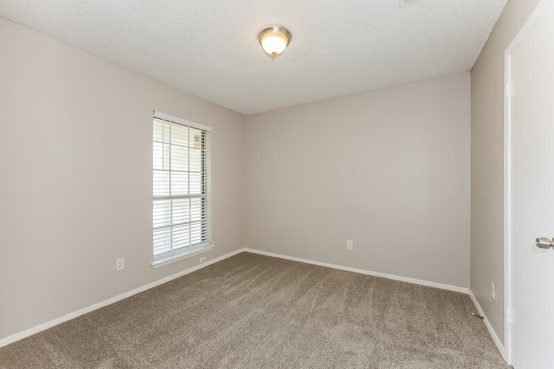 1,900/Mo, 7517 Marlinda Circle Fort Worth, TX 76140 Bedroom View