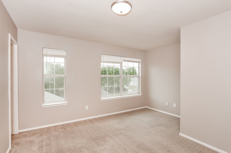 1,895/Mo, 10709 Many Oaks Dr Fort Worth, TX 76140 Main Bedroom View 2