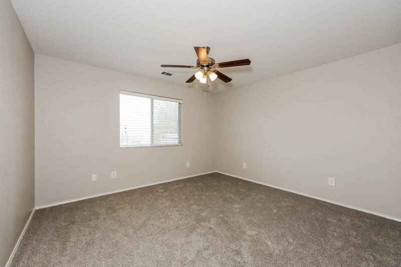 1,915/Mo, 7232 Autumn Glen Dr Forest Hill, TX 76140 Main Bedroom View