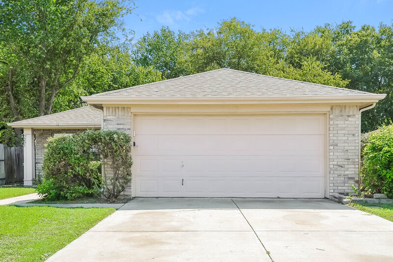 1,805/Mo, 7201 Autumn Run Dr Forest Hill, TX 76140 External View
