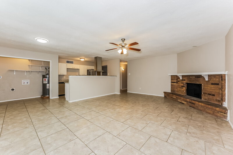 1,875/Mo, 7324 Lea Pl Fort Worth, TX 76140 Dining Room View
