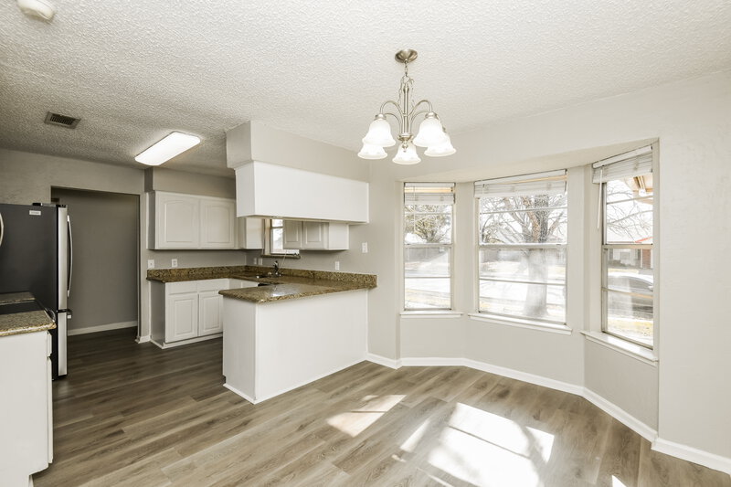 2,035/Mo, 6469 N Park Dr Watauga, TX 76148 Dining Room View