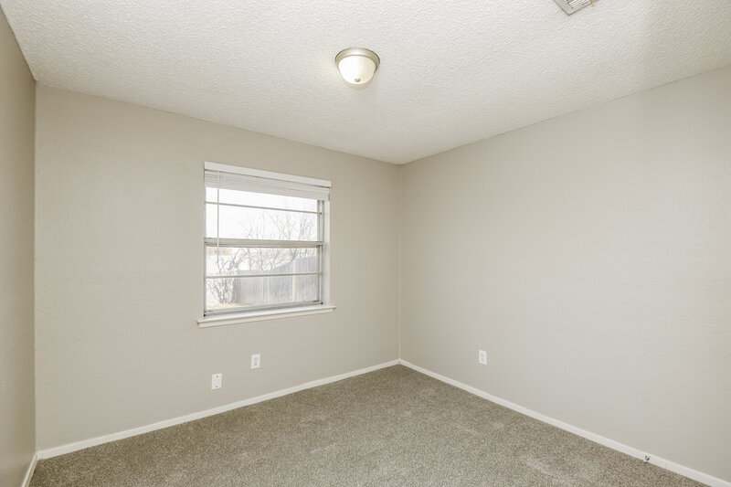 2,035/Mo, 6469 N Park Dr Watauga, TX 76148 Bedroom View 2