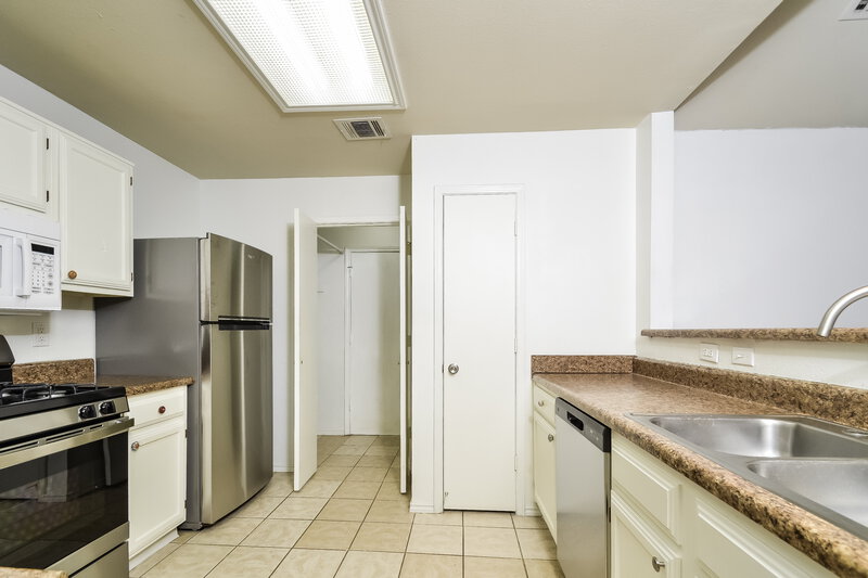 1,960/Mo, 6612 Hightower Dr Watauga, TX 76148 Misc View 6