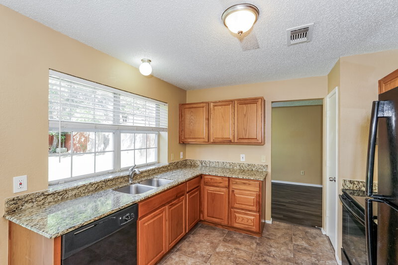 2,440/Mo, 7001 Quail Meadow Dr Watauga, TX 76148 Kitchen View