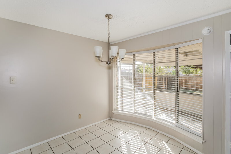 1,890/Mo, 605 Stallion Ln Saginaw, TX 76179 Dining Room View