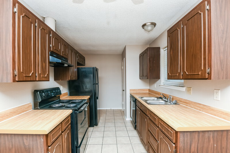1,970/Mo, 504 Cole Ave Saginaw, TX 76179 Kitchen View